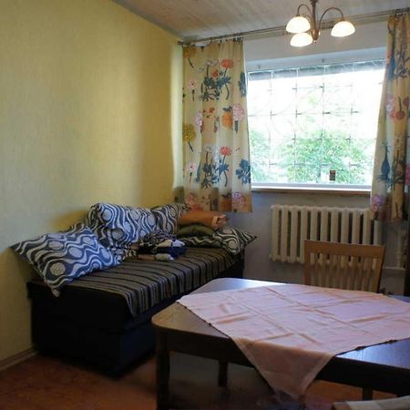Private Apartment In Tallin Exterior photo